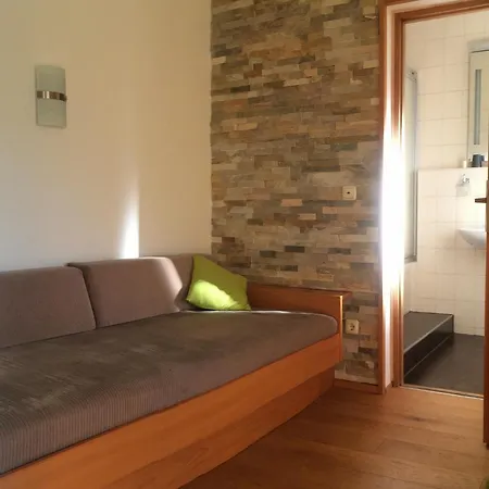 Hotel Mehlounge *