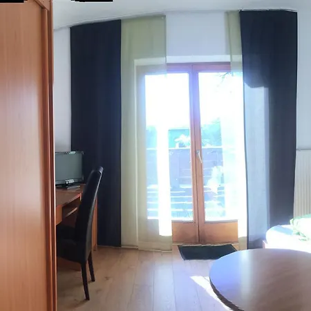 Mehlounge Hotel